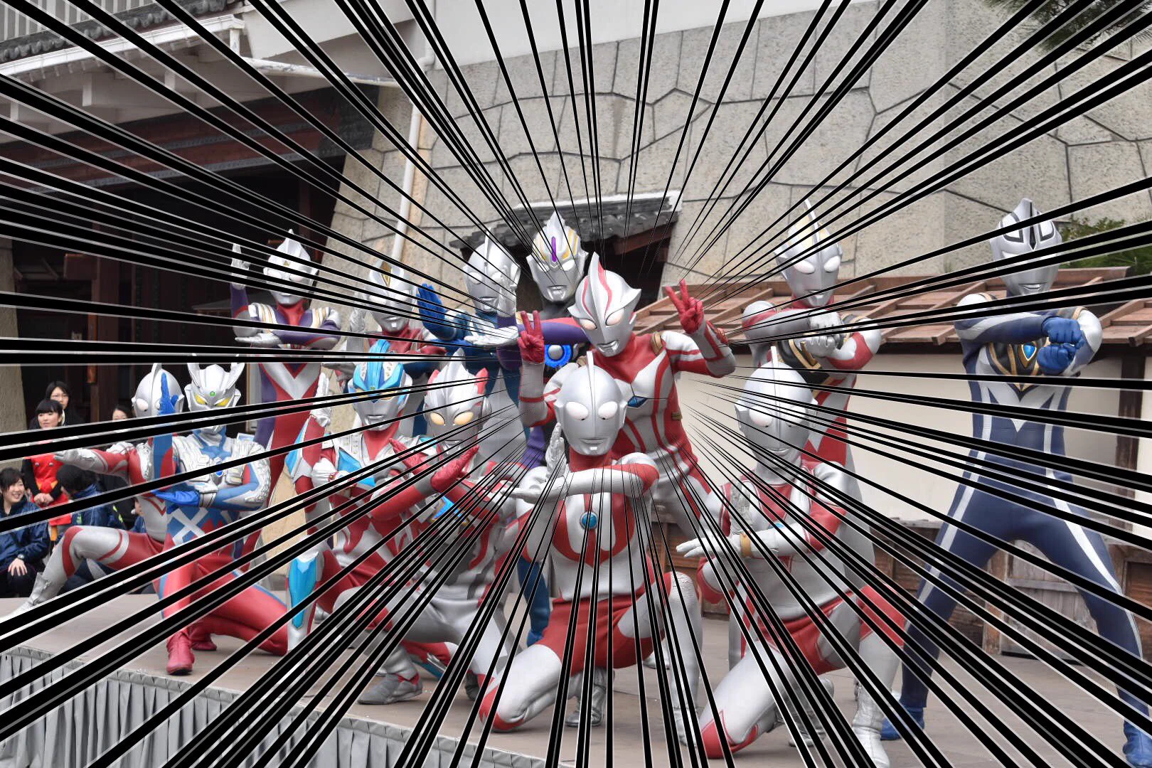 ウルトラマンのポーズが全員かっこいい！！！…って、あれ？一人だけおかしいぞｗｗ