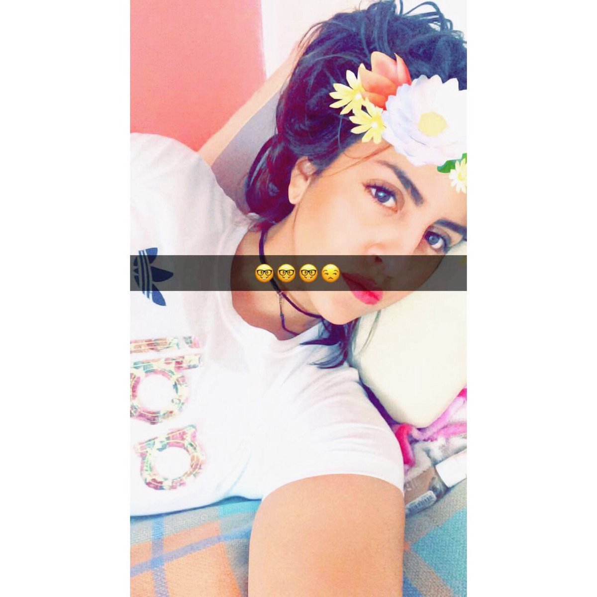 AngieNaranjo's tweet photo. "No hay peor ciego que el que vio la realidad y decide volver a cerrar los ojos".💎 https://t.co/Pb4CQBAONE