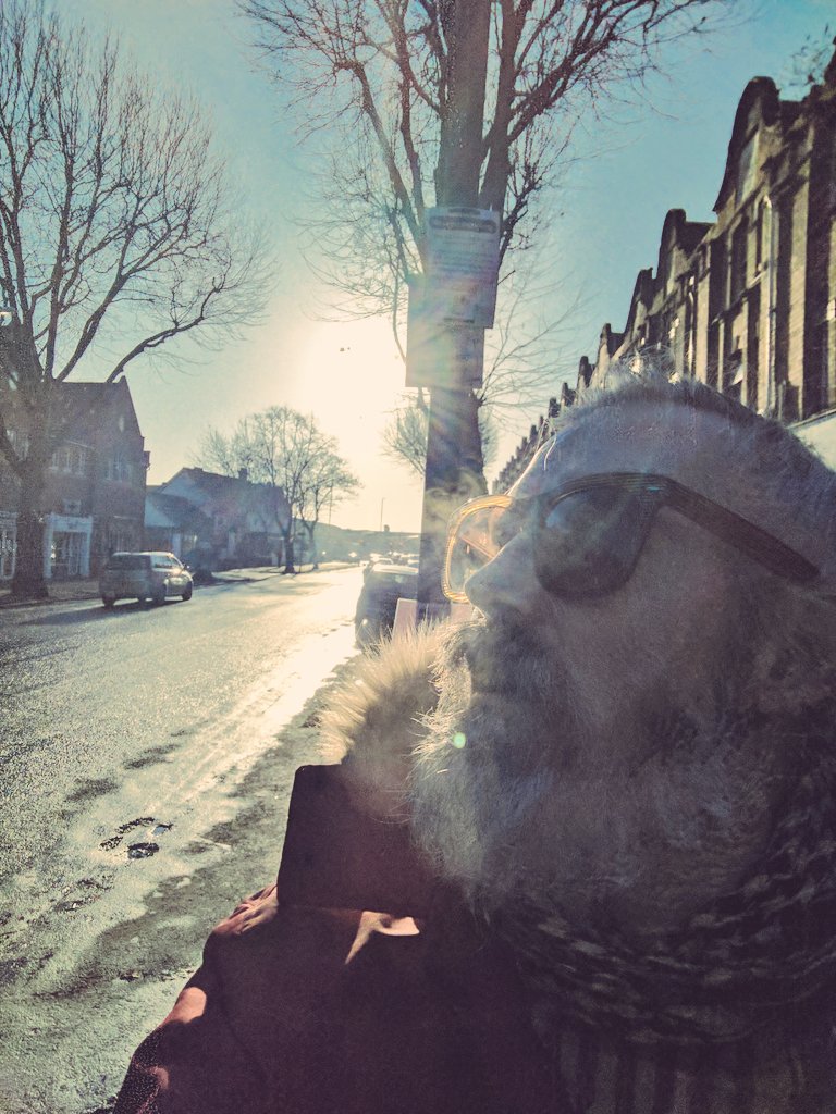 joncampling's tweet photo. Took a shortcut stroll thru #Springbankwest #cemetery today : ) glorious.
@discover_hull https://t.co/WplwTCqMZa