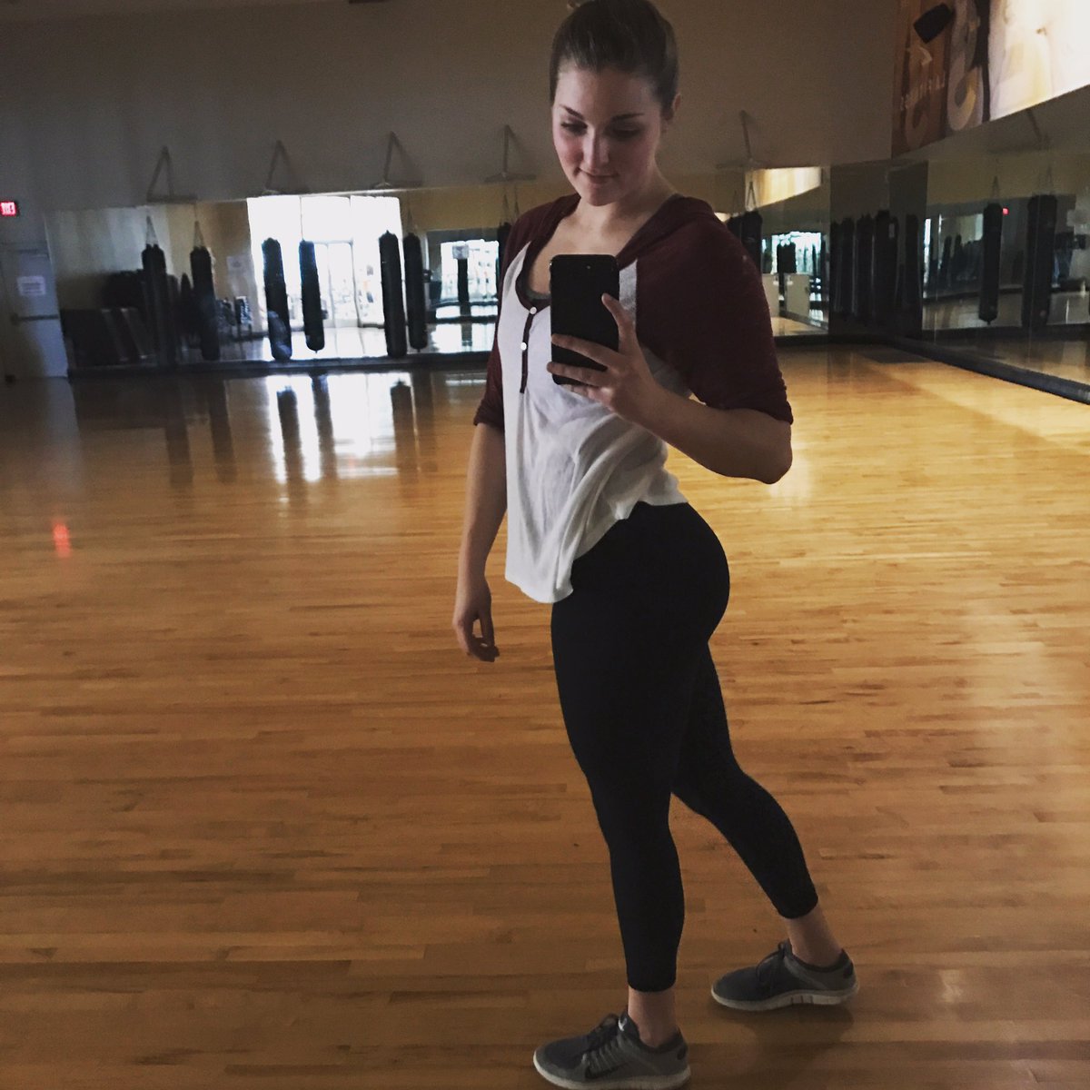 kswohl's tweet photo. Operation build a bigger booty. https://t.co/j6Dk2f8Xgh