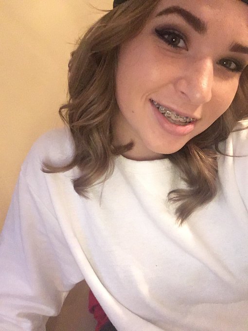 WCW all the way goes to @Stacie_Falls 😍❤ she's so fucking cute and I can't get enough 🥇💪🏼 https://t.<a class="tags" target="_blank" title="On Twitter" href="/?out=eyJ0eXAiOiJKV1QiLCJhbGciOiJIUzUxMiJ9.eyJpYXQiOjE3MjMwNTcxOTgsImlzcyI6InR3cG9ybnN0YXJzLmNvbSIsIm5iZiI6MTcyMzA1NzE5OCwiZXhwIjoxNzU0NTkzMTk4LCJyZWRpcmVjdF91cmwiOiJodHRwczovL3R3aXR0ZXIuY29tL1N0YWNpZV9GYWxscyJ9.lQvOFBtVBcRSK5CSE27HmtIZms8GwNHJfBtubUdrcNCakjMUX7MSruybBdRXRTxjVLMCMeG2F9mpA3QWIViMSA">@Stacie_Falls</a><a href="/tag/newprofilepic"class="tags"><span>#newprofilepic</span></a><a href="/tag/issaroyalcouple"class="tags"><span>#issaroyalcouple</span></a>