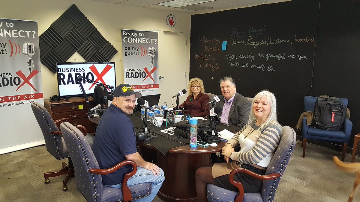 DiamondHEnter's tweet photo. https://t.co/QGUmv10L13
@BusinessRadioX @HomeCareHI @stone@LeeKantor @doterra @VisitPensacola @YourTechnoGeeks https://t.co/htIHoYhNLH