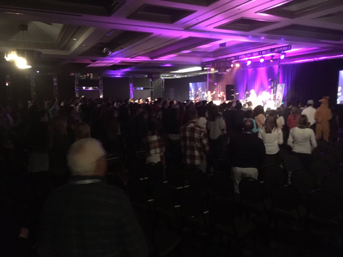wjameskelly's tweet image. At #p2cplus today. Over 1000 students. Main session started. Please pray God works on our hearts.