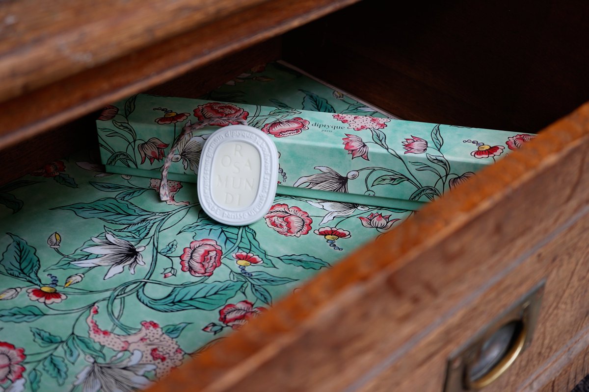 Diptyque Paris On Twitter The Scented Oval The Drawer Liners