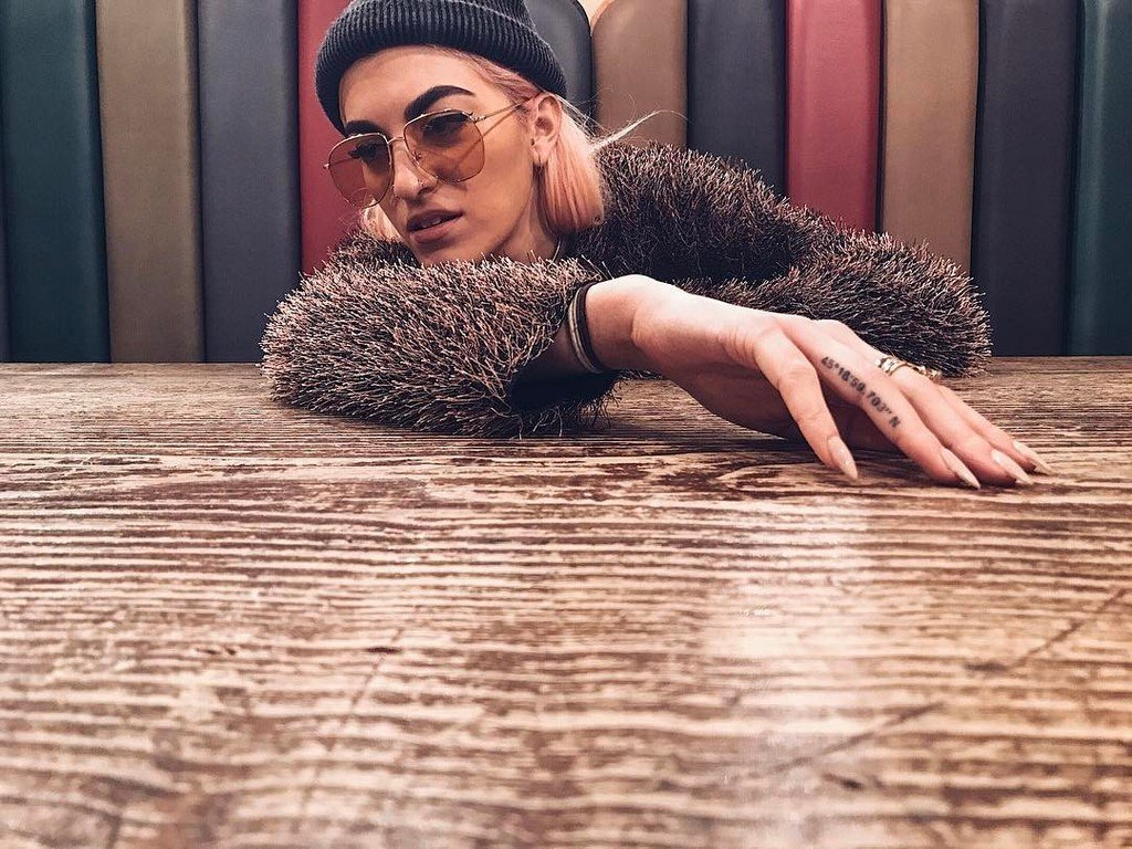 roshellemusic's tweet photo. 🍔day - ne ho mangiati troppy
#roshelle #whatudotome #anymals https://t.co/2Mwnvh7Sjd https://t.co/pkl3FxOa1P