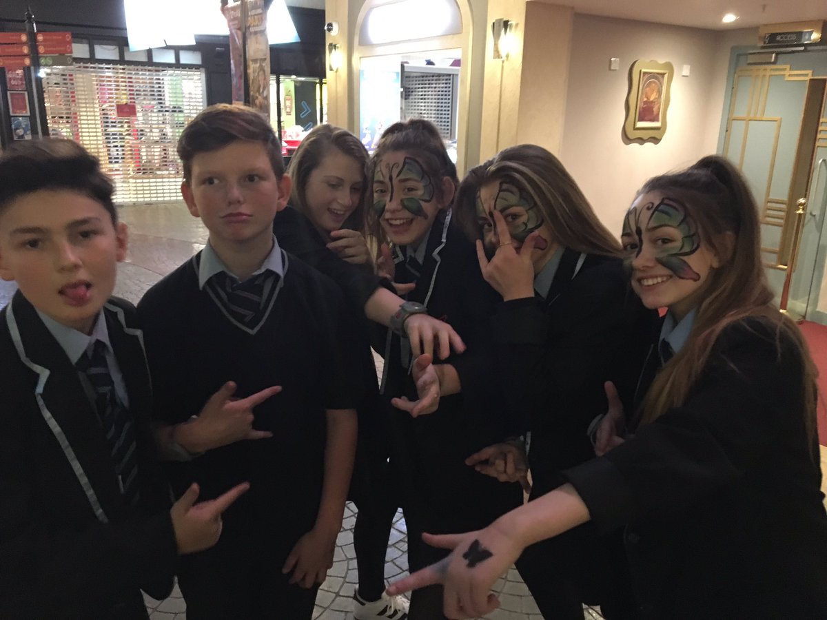 ashmanortrips's tweet photo. Trying out careered at kidzania! https://t.co/3EnzVc8jHx