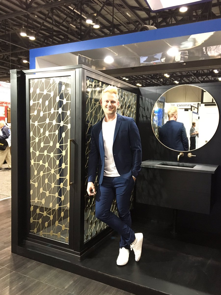 COASTALind's tweet image. We unveiled a new collection - The Insiders @bobbyberk Collaboration - and our Gridscape series is always a hit #KBIS2017