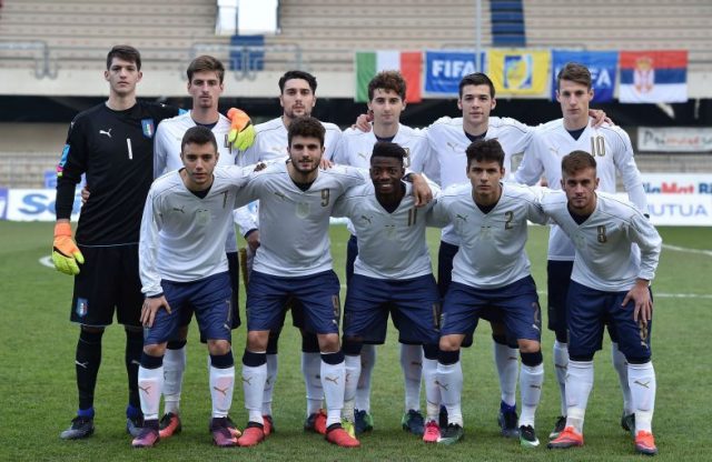 Франция италия u19. Молодежная сборная Италии. Моцпан футболист. Клубы Италии и их футболисты.