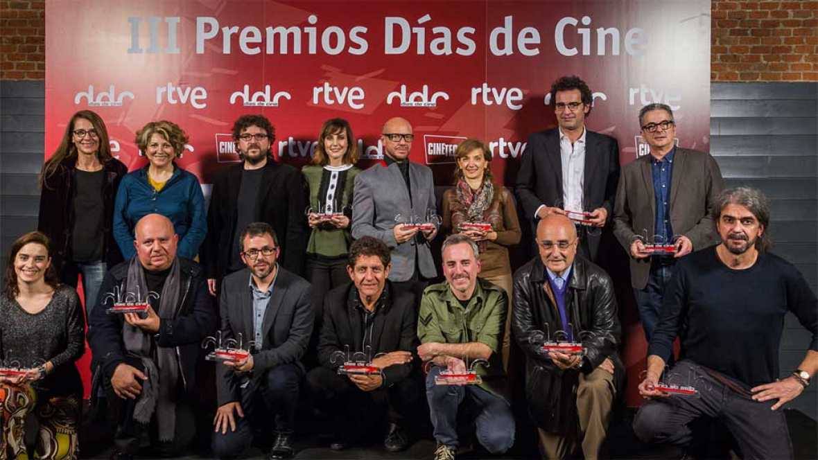 ElDedojo's tweet photo. PREMIO ESPECIAL #DIASDECINE a Transeúntes de Luis Aller películas rodadas estrenadas con dificultad @TranseuntesEDO https://t.co/c2OIvfI35N