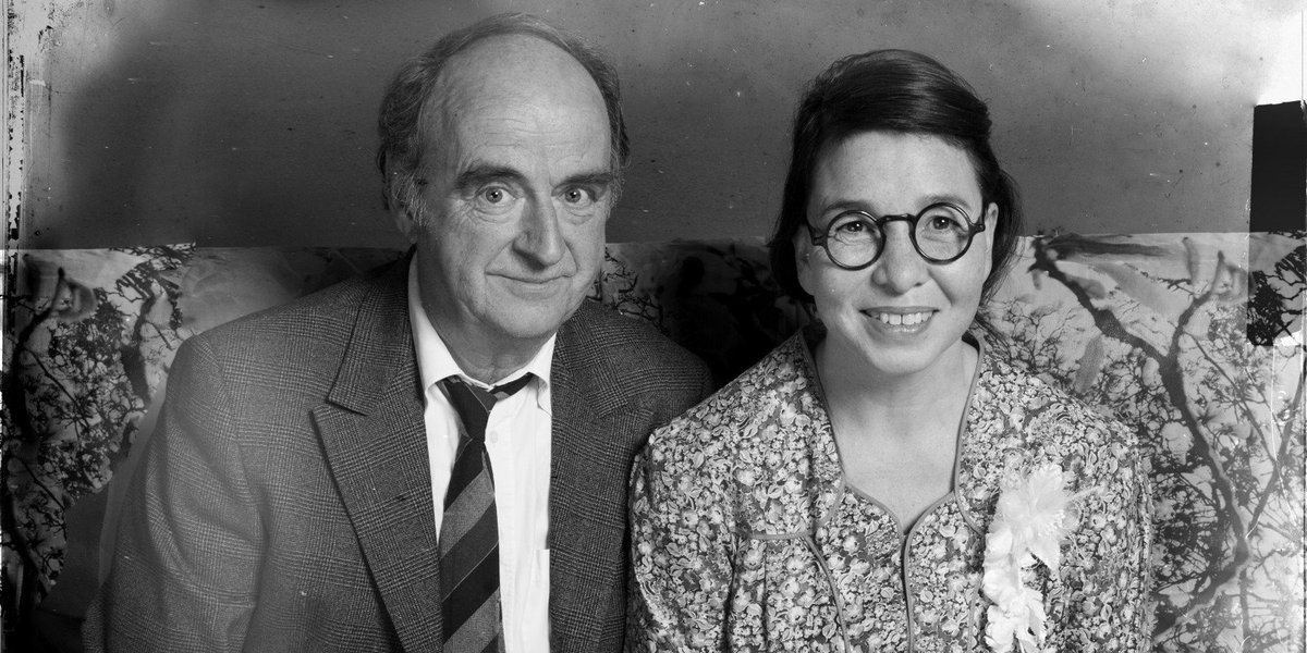 Op 27-01 staat een prachtige voorstelling op ons programma: de productie 'Hoe mooi alles' is een wonderschone hommage aan dichter Leo Vroman