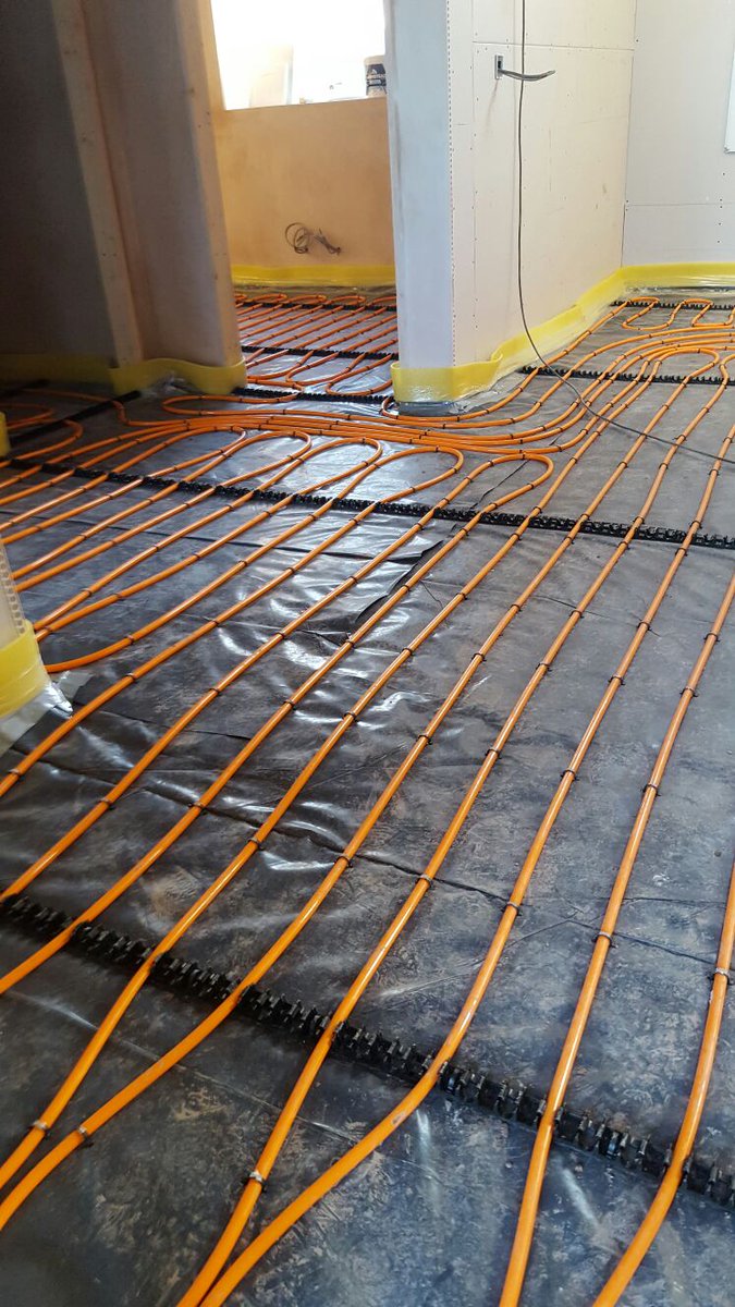 CanningsEnergy's tweet photo. Ground floor underfloor install coming along nicely @Continental_UFH. Now on to the heat pump @Daikinuk https://t.co/I5VUmrkEVu