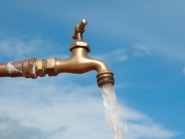 AWARD_RSA's tweet photo. The Department of Water and Sanitation has called on South Africans to continue using water sparingly. https://t.co/d9YXdufma2