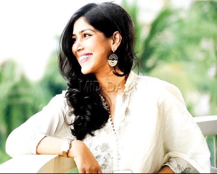 May you be blessed with the best!!
Happy Birthday Sakshi Tanwar 