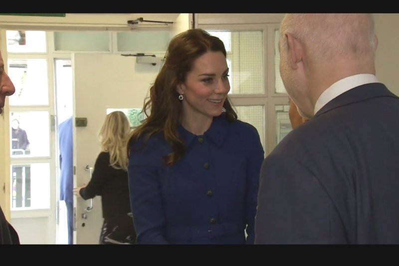 SingaporeLa's tweet photo. #DuchessofCambridge visits #AnneFreud National Centre
https://t.co/nSBa2vLs4Z https://t.co/I31WksokQL
