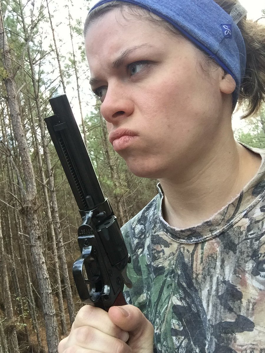MiSLC22's tweet photo. anybody want some pork #itswhatsfordinner https://t.co/znj4iXbnEm