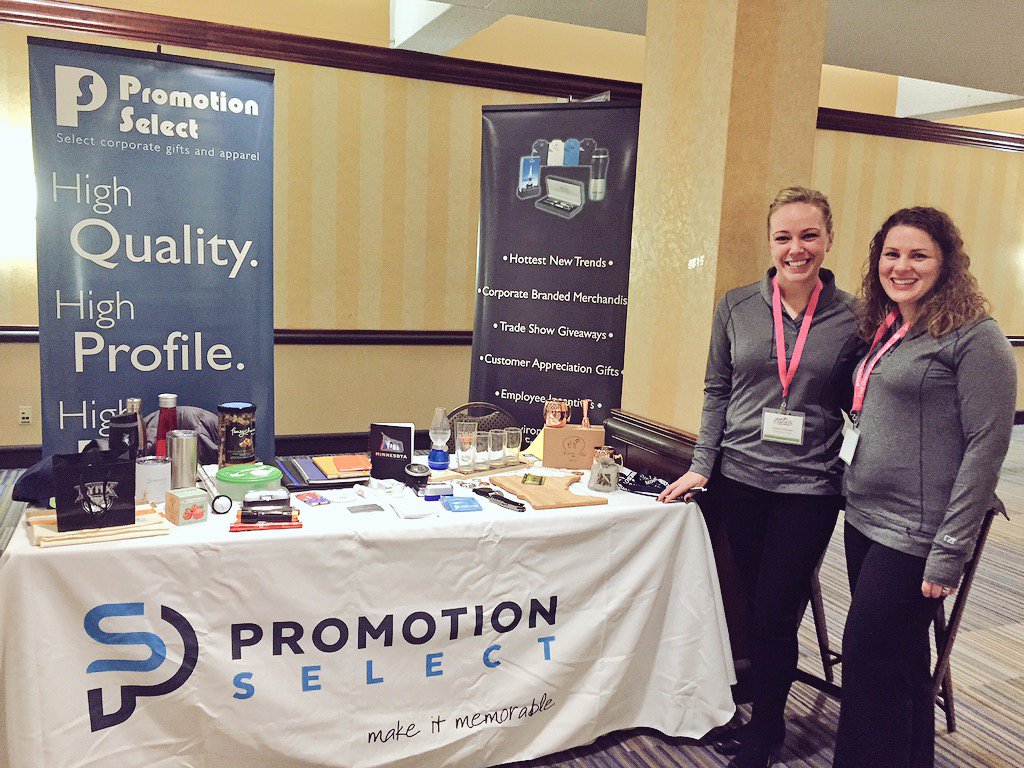 anniesamuelson's tweet image. Excited to be a part of the Nationally Speaking showcase today at the Doubletree in Bloomington! @PromotionSelect