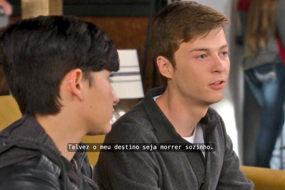 ClarissaYorke's tweet image. qnd me perguntam pq eu não namoro