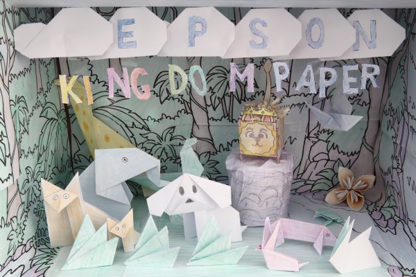 Epson_ES's tweet photo. Y el ganador del concurso #paperfight es @FranFitnessMarb. Eres un artista del #paperkraft y #origami, ¡disfruta de tu #EcoTank y proyector! https://t.co/0qqZV152oC
