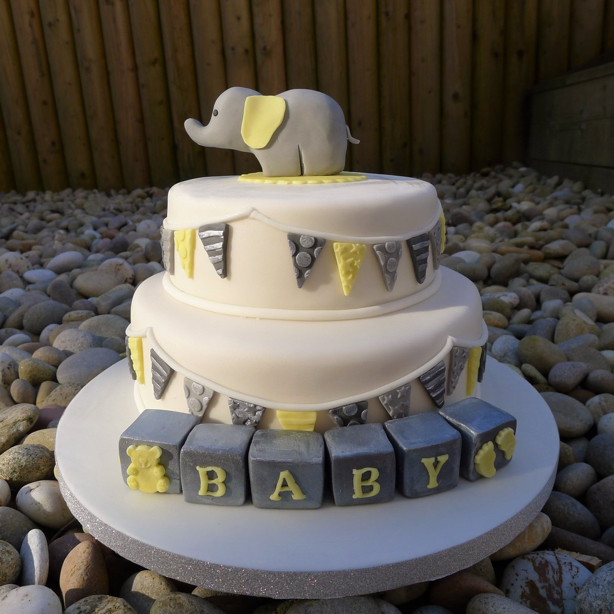 Baby shower cake - vanilla Victoria sponge with salted caramel &amp; caramel buttercream