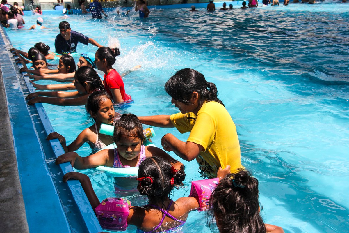 #HaceTantoCalorQue debes matricular a tu pequeño en #LimaDeportiva ubicados en 17 puntos de la ciudad -> imageshack.com/i/poETiLvFp