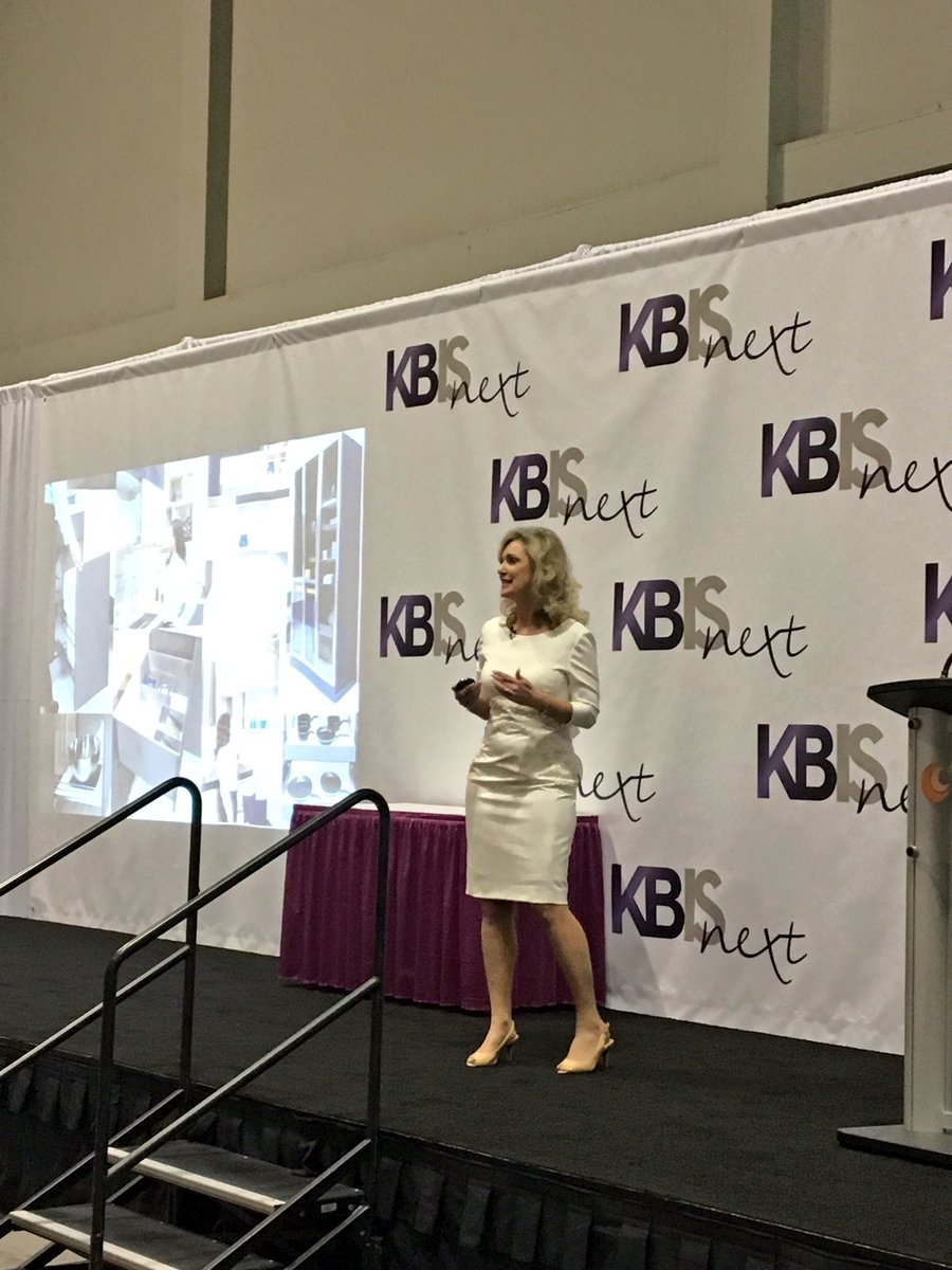 KBIS's tweet photo. Full access, frameless #cabinetry, brand new from @WellbornCabinet. #KBISDesignBites https://t.co/8JfqFnvotB