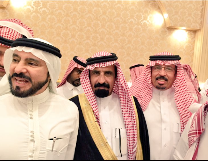 alsh3r_meqbl's tweet photo. تهنئه 🔴 | 

نتقدم با التهنئه الى  كريم القوضي العطيه الرويلي  بمناسبة صدور أمر ختم من وزارة الداخليه ويستاهل #الروله https://t.co/uB2mxcWpch