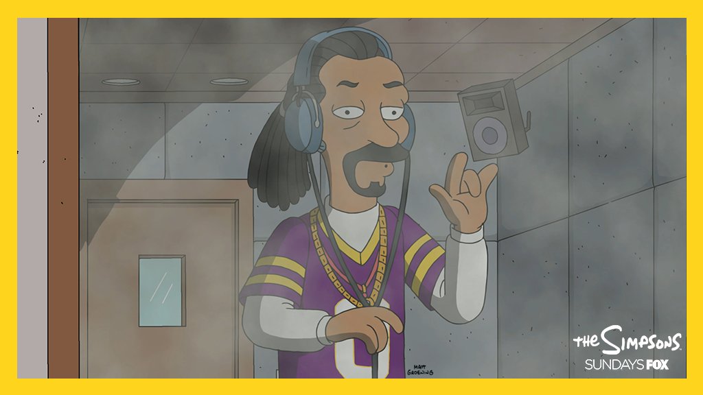 .@Snoopdogg is joining us this Sunday for a special one-hour episode of #TheSimpsons. Watch it like it's hottttt at 8/7c! 🔥