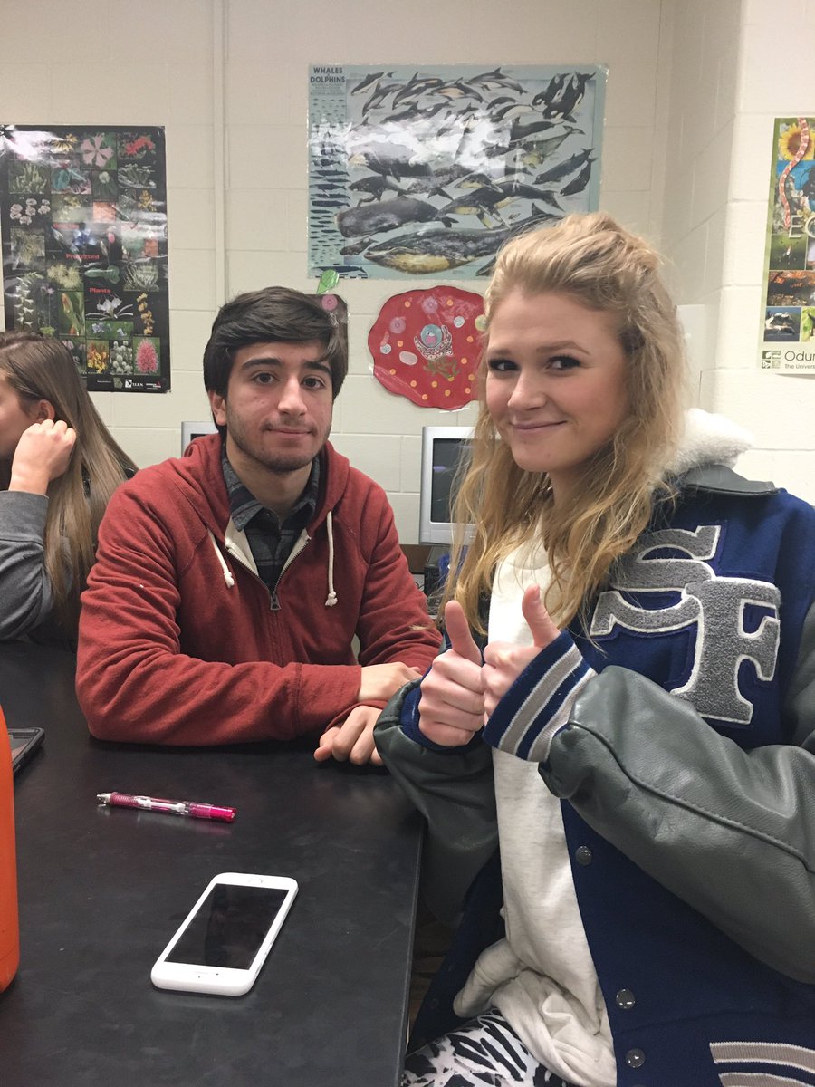 megan_curryy's tweet image. paige you are the absolute sweetest and i hope you have the best birthday :)) love you cutie #treehuggerz 💚🌎