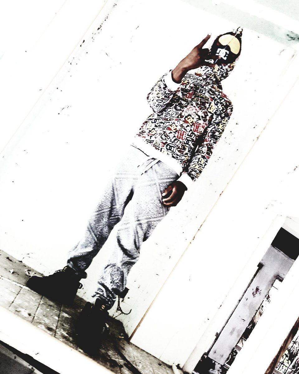 _GLOCKBABY_'s tweet photo. gang shit bitch #GLOBABY #GLOCKBABY https://t.co/qdhoYkc86l