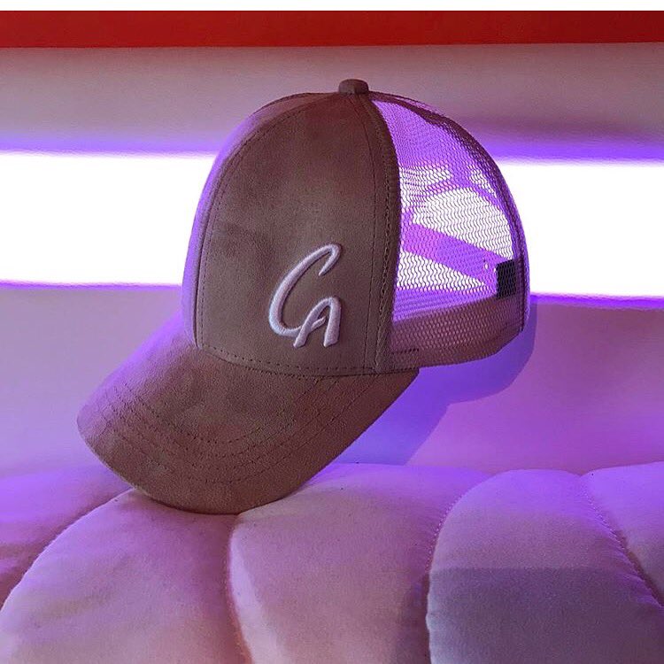 Cunningham Attire tweet media