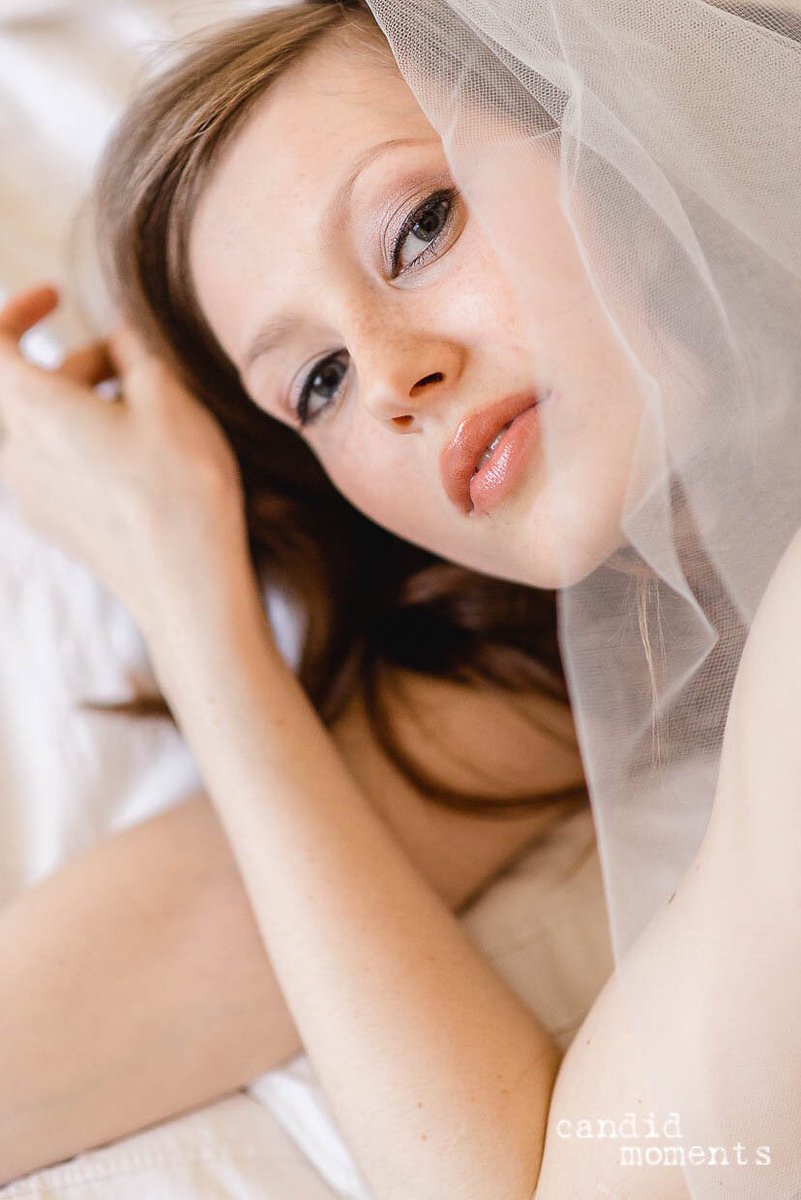 'Bridal Boudoir' - die wohl schönste Morgengabe. 💖
#candidmomentsblog #boudoir #bridalboudoir #fineartboudoir #boudoirfotografie
