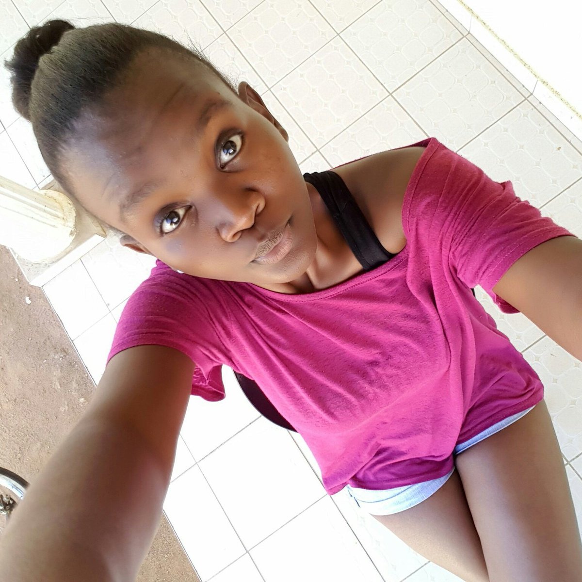 NickyMogapi tweet picture