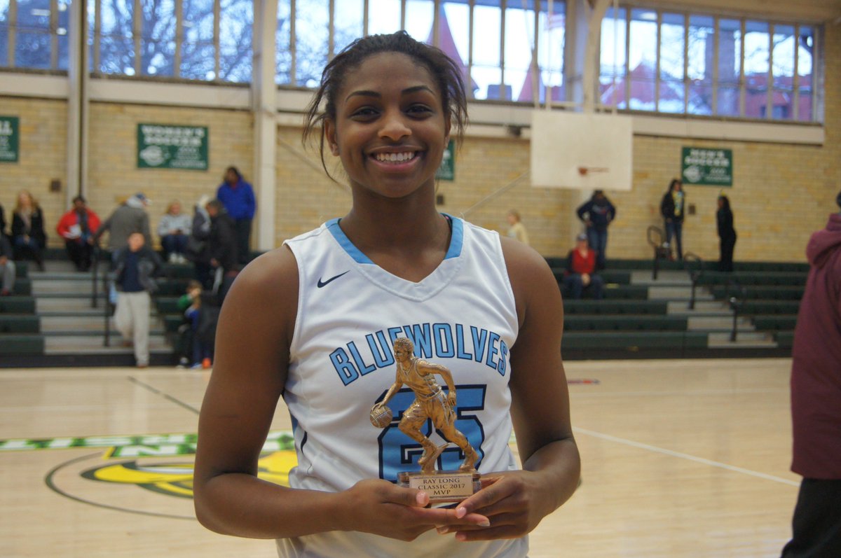 ExaminerNJ's tweet photo. Breyenne Bellerand MVP at the #RayLongClassic for Immaculate Conception @ichswbb @ShellyBellerand https://t.co/D81DMR6rqE