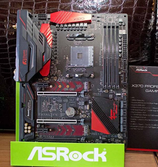 SvethardwareCZ's tweet photo. #ASRock nabídne desku pro #AM4 s 5Gb/s sítí: https://t.co/3q1YNU0QVw #základnídeska #motherboard #komponenty https://t.co/0CkZZxTwzI