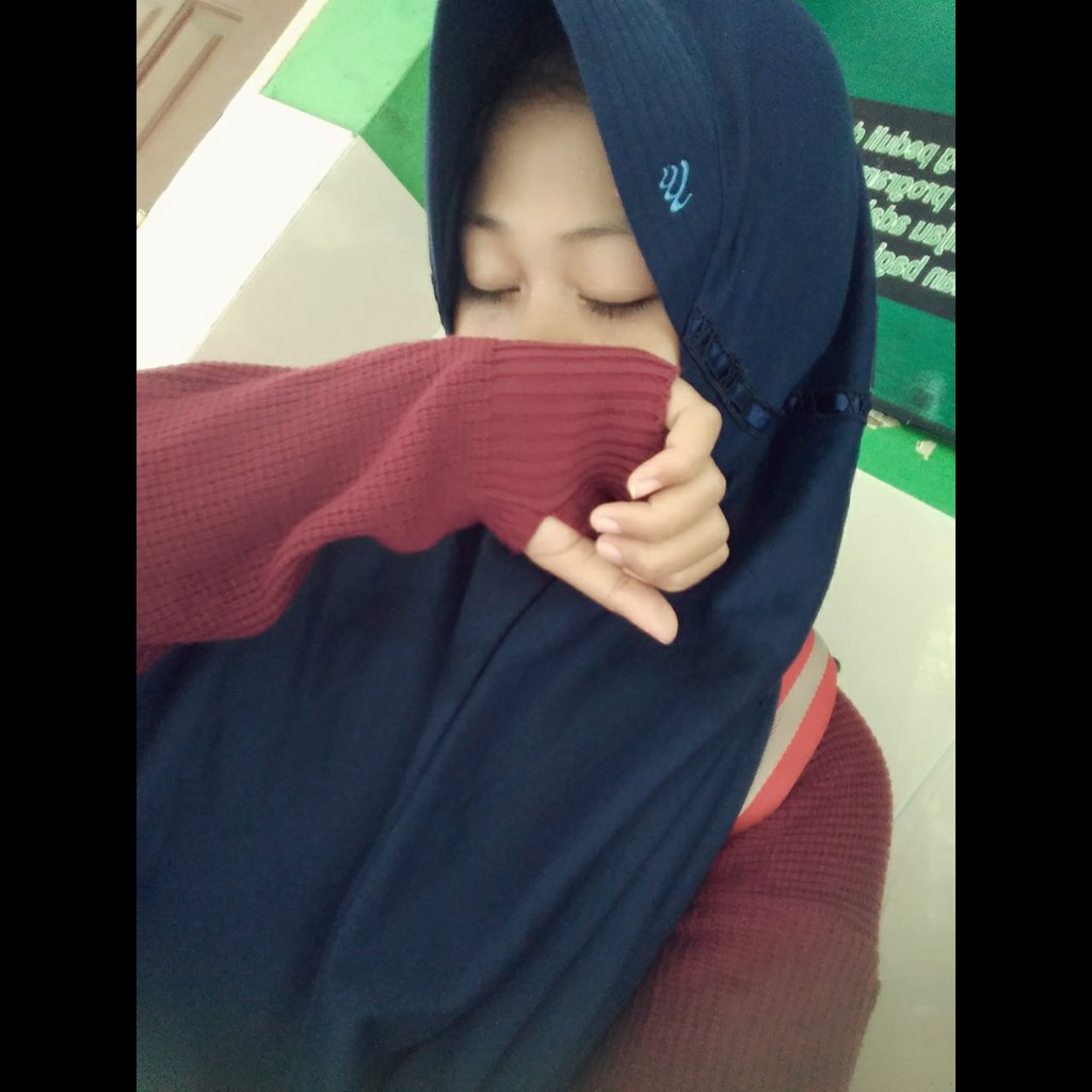 putryy_mayang26's tweet photo. #FotoProfilBaru https://t.co/jKgPtCDwmX