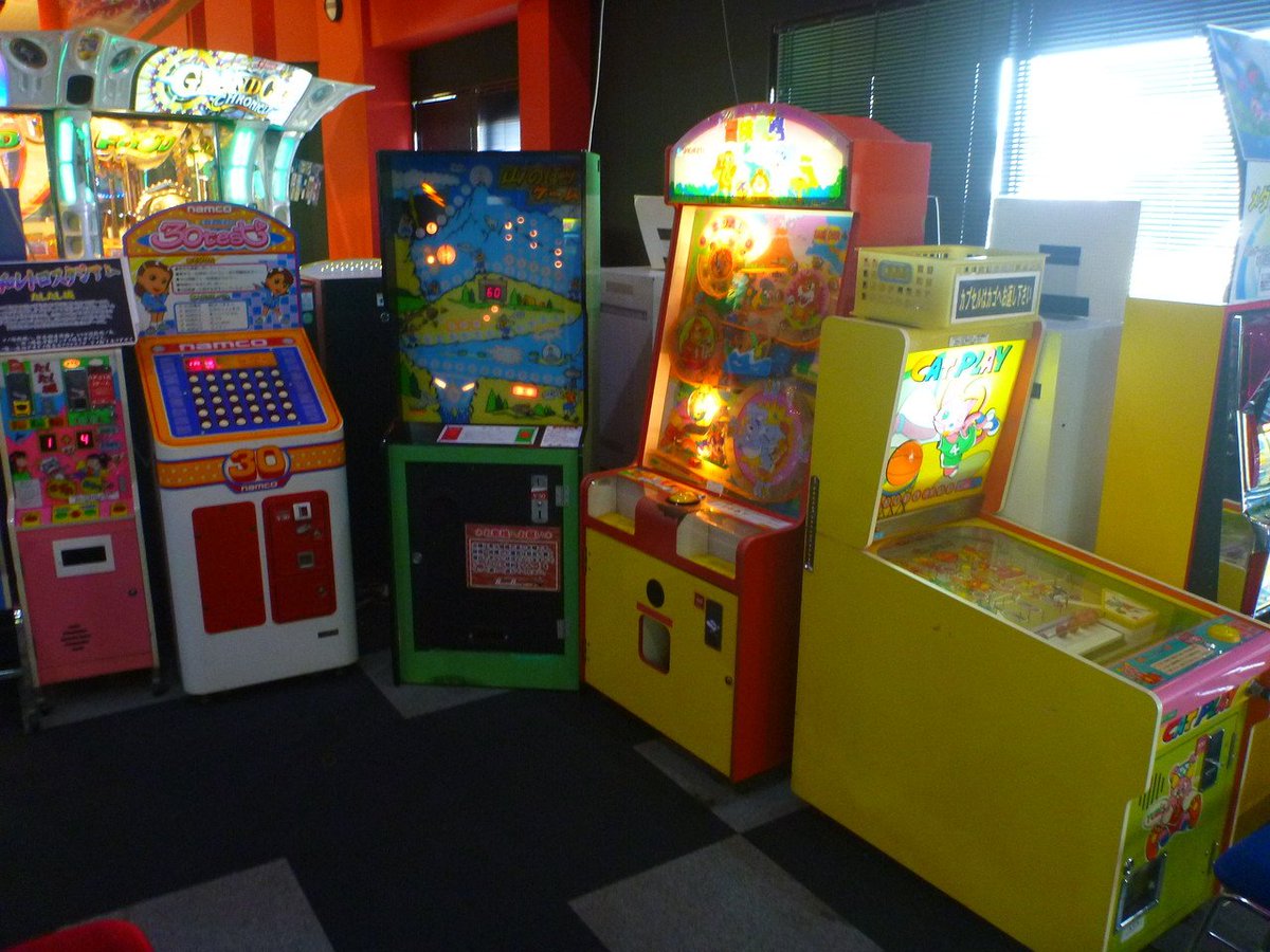 ニッポン隅々観光 در توییتر T Co 13tbwaayjz 佐賀の 遊道楽嘉瀬店 にはレトロゲームコーナーがある 最新 ゲームに混じって懐かしのエレメカが多数存在する 山登りゲームや冒険宝島 スマートボール系のcat Playというゲームなど 種類は少ないが 満足度の