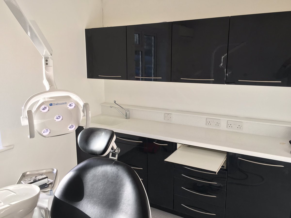 HSM_TomCross's tweet photo. Before and After in reading. @BelmontDentalUK @PaneltechInd https://t.co/hvXgzCF3KA