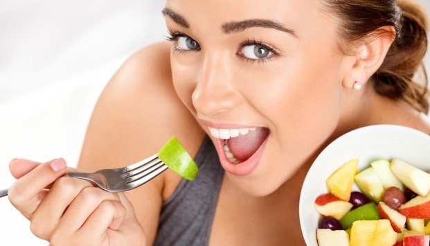 avonvenezuela's tweet photo. #TipsAvonVe La fruta es uno de los alimentos más ricos en agua, tiene pocas calorías pero mucha fibra, vitaminas y minerales. #cuidatupiel https://t.co/ZURRwTBWF7