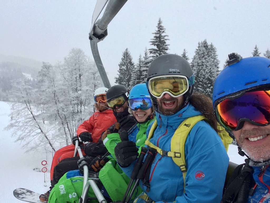 CycolJonno's tweet photo. What day is it! Skiing wi lads - snow is seriously falling today #lovemorzine #alpinelife https://t.co/DBg0FWDxcY