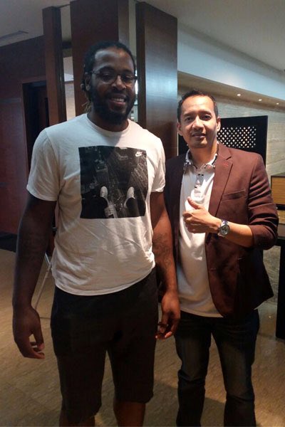 hangtuahbasket's tweet photo. Selamat datang Andre Smith! Komplit sudah duo "Smith" yang akan memperkuat #HangTuahSumsel pada musim kompetisi @iblindonesia 2017. 👍🏻 https://t.co/FgJNhSeDRr