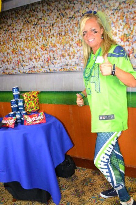 EpicFreedom1's tweet photo. Let's Go #Seahawks ! 💚💙🏈#NFLPlayoffs #CTLSeahawks #Contest #1 #Seattle https://t.co/auks10cn5u