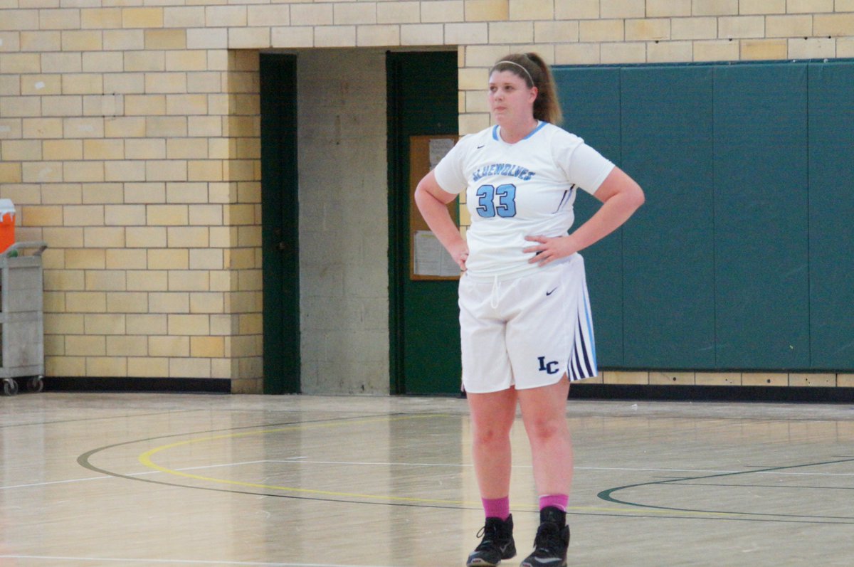 ExaminerNJ's tweet photo. #ArtsHS vs @ichswbb at the #RayLongClassic - Pictures by Bionca Chambers https://t.co/b7UJT4x75s