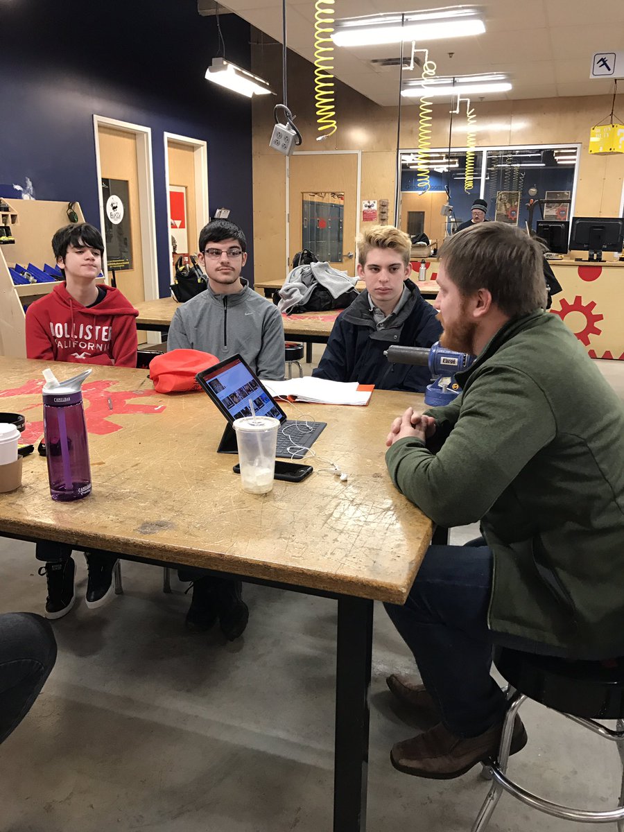 FCSDInnovation's tweet image. Thanks to Joel &amp;amp; Hadley @Boxzy for mentoring our 2017 STEM Team @TechShopPGH! @FCSTRIVE @FCSDInfo @principalmotte