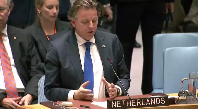 KingdomNL_UN's tweet photo. 🇳🇱 FM #Koenders in #UNSC: 'I'm happy to be here together w/ colleague Alfano who already made reference to Ita-NL split term in the Council' https://t.co/73a1sRQRpc