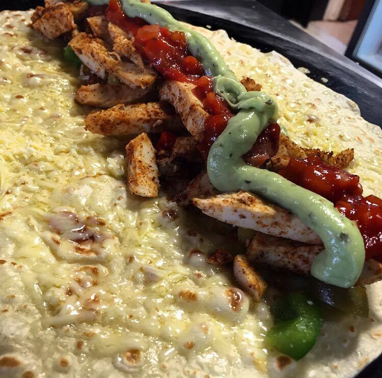 Cant beat a Mexican crepe to cure a rumbling tummy.
#flipmethatsspicy #mexicancrepes #crepes #foodie #food