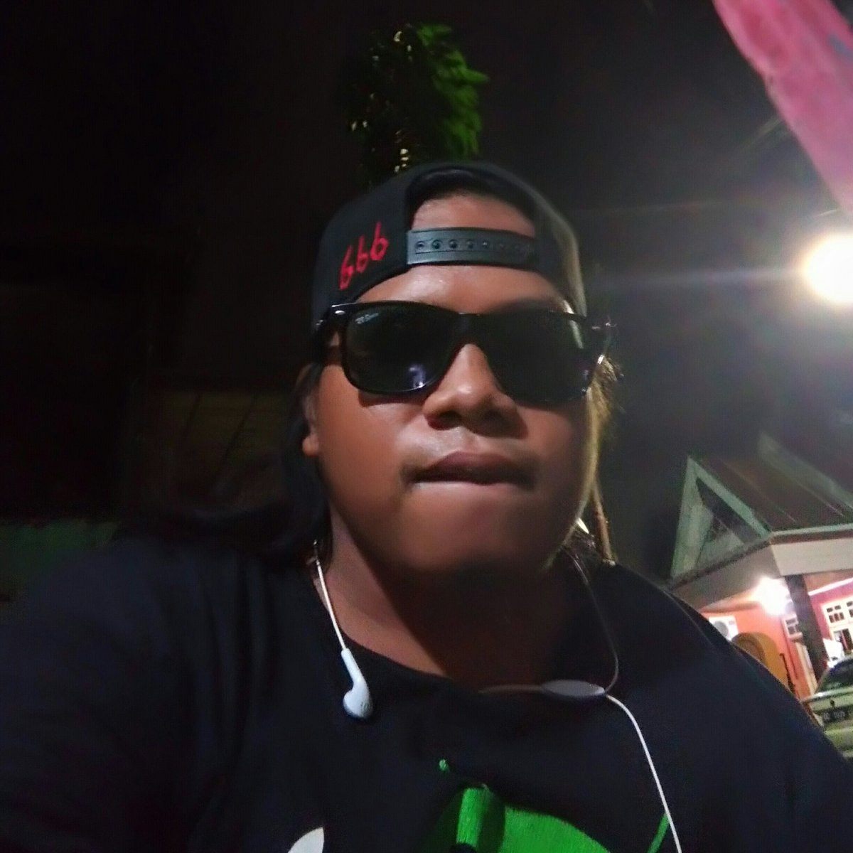 enopunkemo's tweet photo. #FotoProfilBaru https://t.co/0dwhGyQZQW