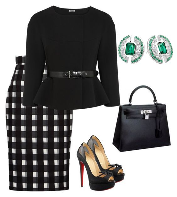 It’s shop o’clock somewhere and our Emerald of Light #earrings are the perfect add to cart earrings👉 bit.ly/2iQliSi 💚🖤

#OOTD