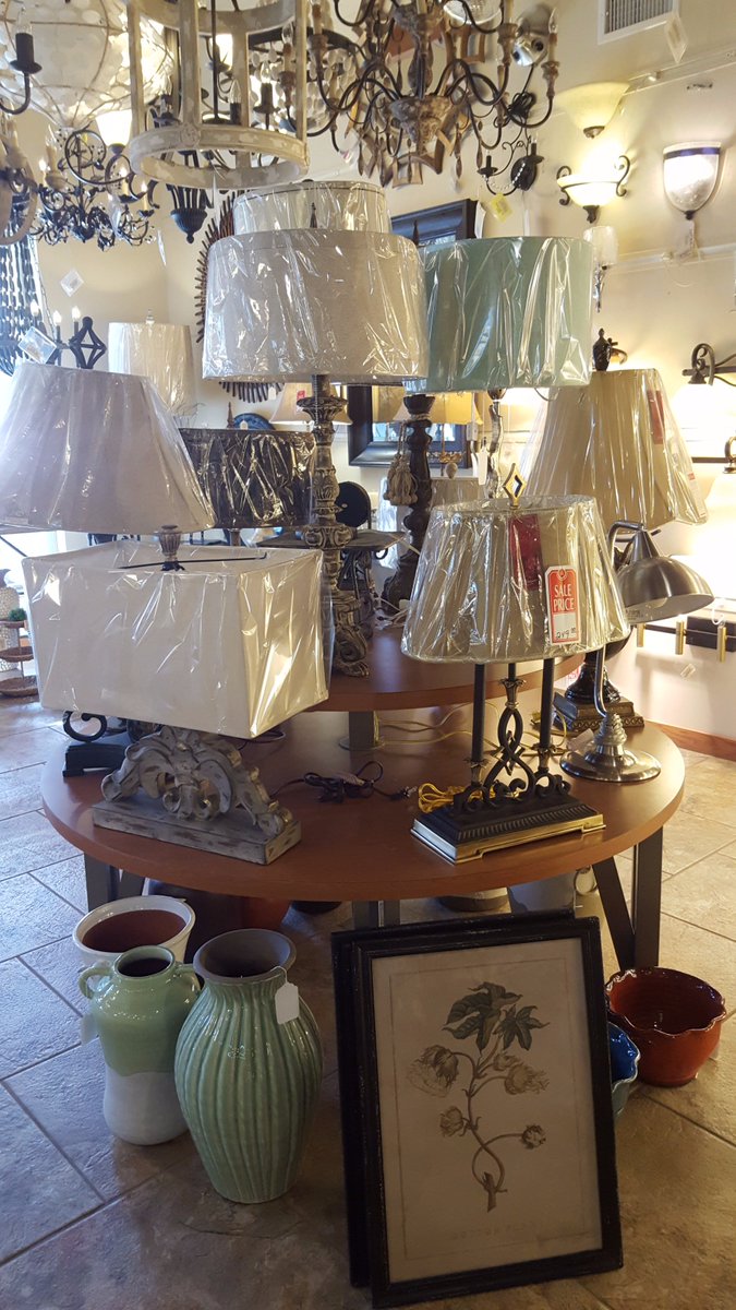 lightng_concept's tweet photo. **LAMP SALE** This month we have lamps on sale! Hurry in sale ends January 31st. #Lightingconcepts #lampsale #sale https://t.co/xzYVKeUjiH