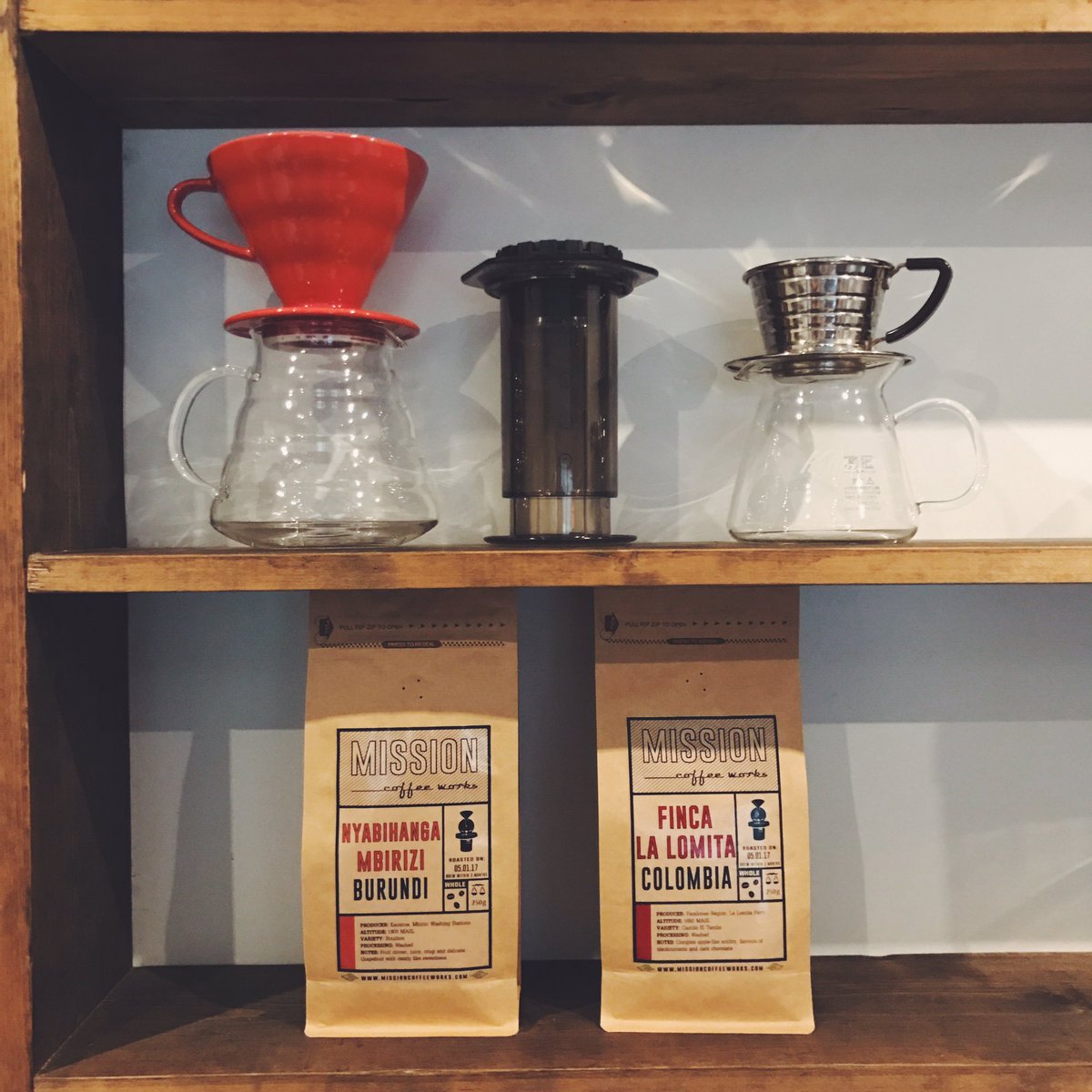 New and friendly, old and trustworthy. Check our website for details.

#specialitycoffee #london #burundi #colombia