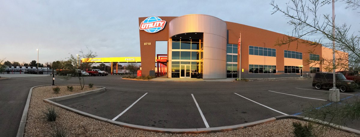 UtilityAZ's tweet image. You can catch the beautiful sunrise if you're here when our parts and service departments open at 7 AM!